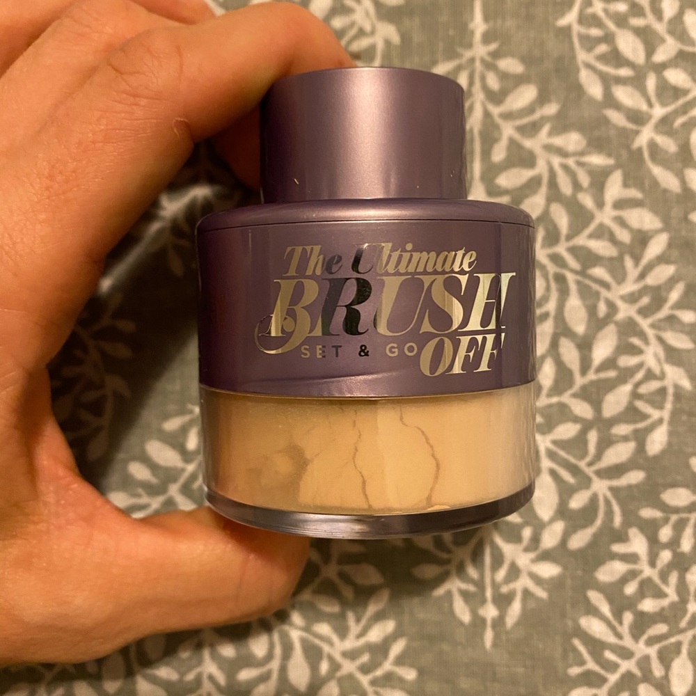 Urban Decay The Ultimate Brush Off setting powder